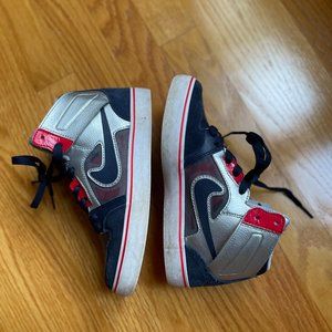 Nike Air Twilight Youth 4